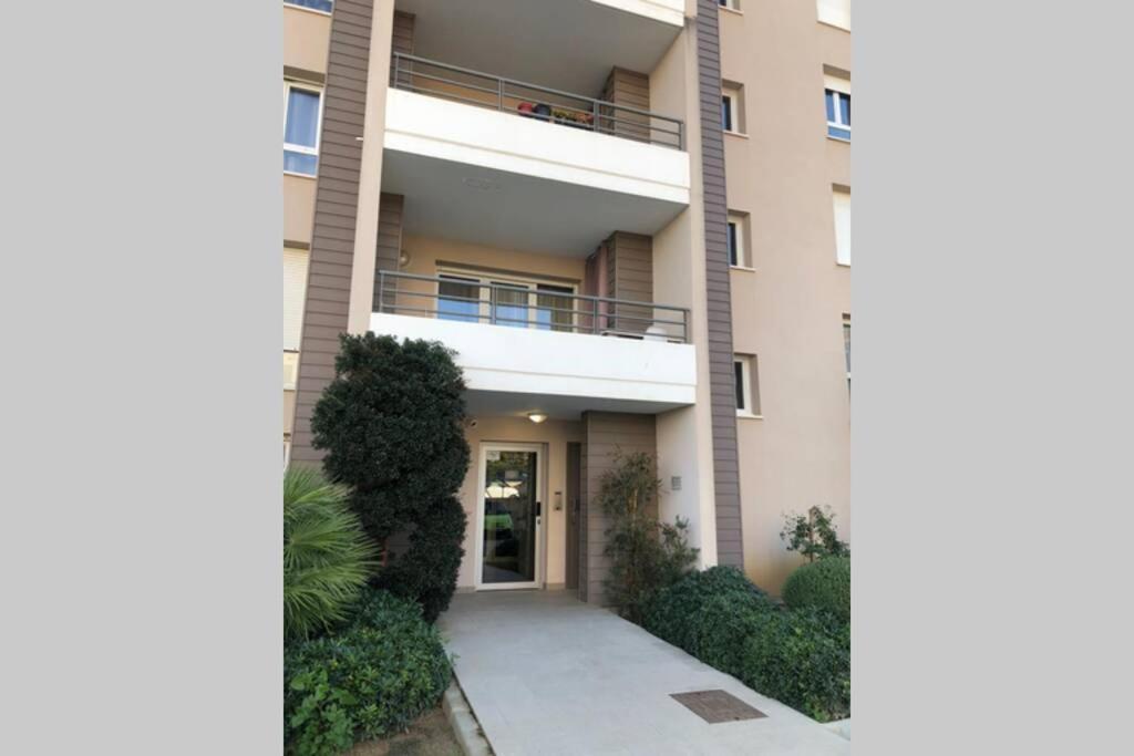 Apartamento Joli T2 récent 'Le VIVALDI' Ajaccio  Exterior foto